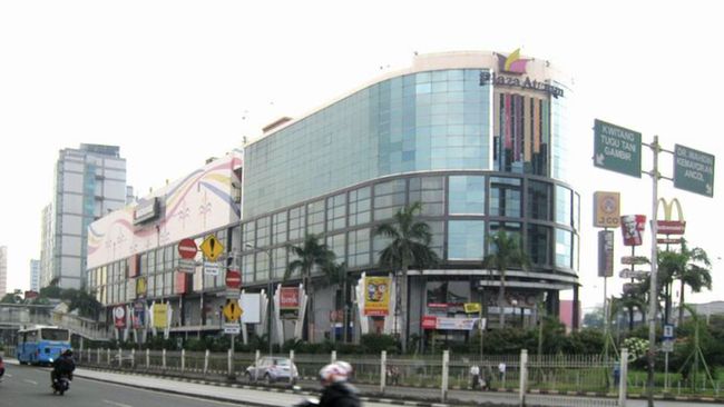 plaza-atrium-senen-ist-tangkapan-layar_169